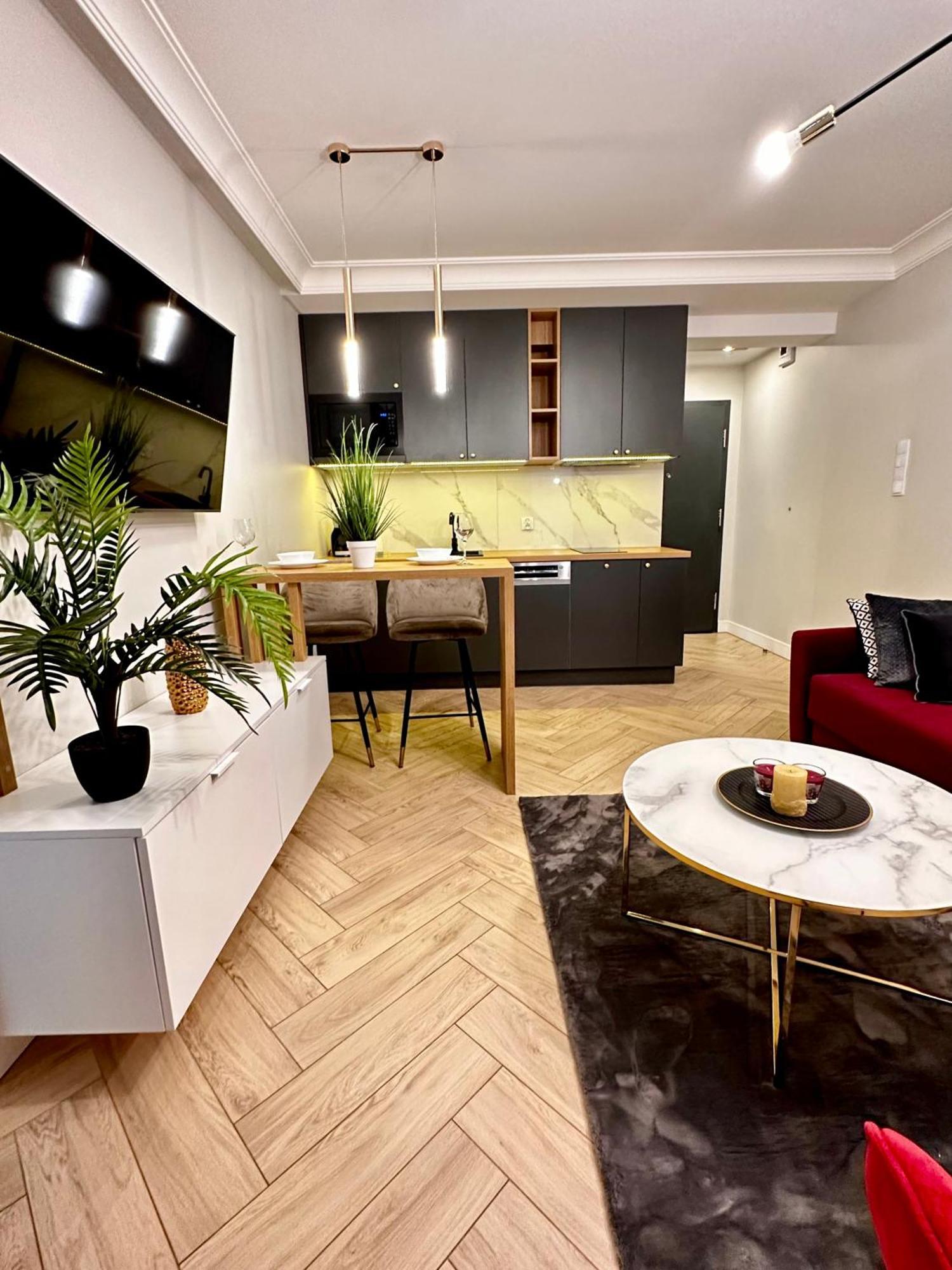 Apartamenty Kielce- Apartament Rubin Przy Zalew Kielecki, Faktura, Parking, Centrum Exteriör bild