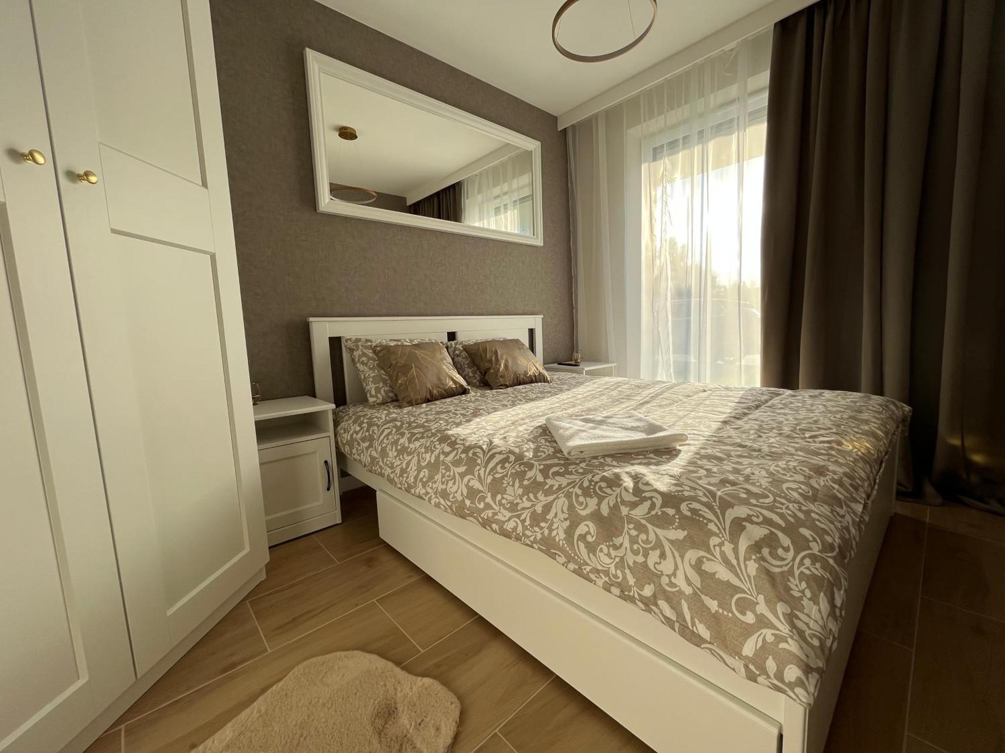 Apartamenty Kielce- Apartament Rubin Przy Zalew Kielecki, Faktura, Parking, Centrum Exteriör bild