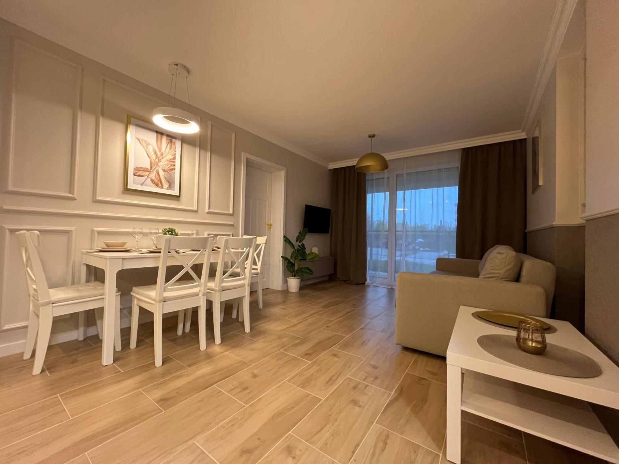 Apartamenty Kielce- Apartament Rubin Przy Zalew Kielecki, Faktura, Parking, Centrum Exteriör bild