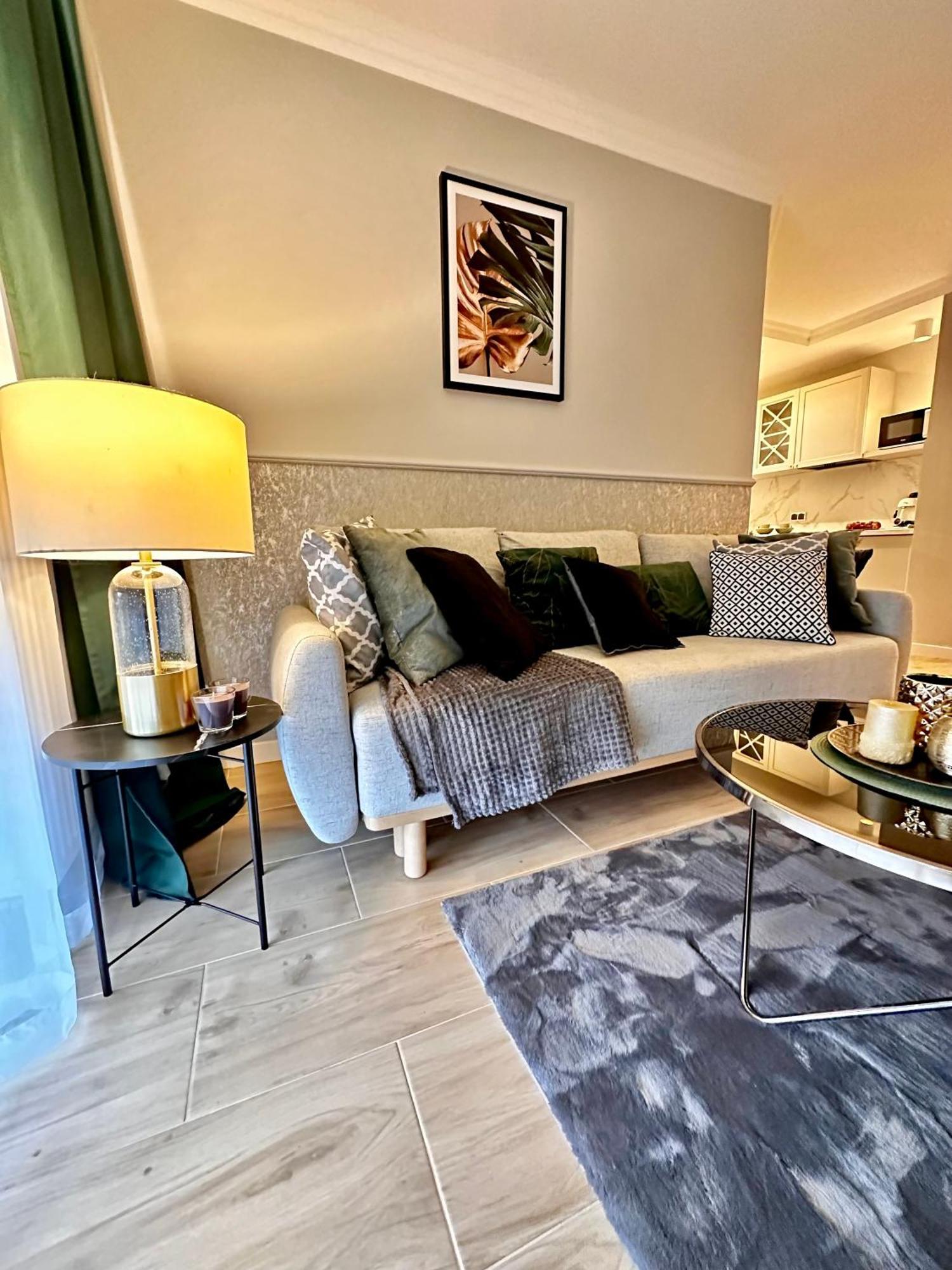 Apartamenty Kielce- Apartament Rubin Przy Zalew Kielecki, Faktura, Parking, Centrum Exteriör bild